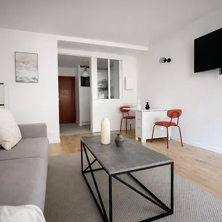 Elegant Au 15eme Appartement *